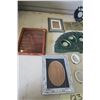 Image 2 : Bundle of 16 Picture Frames and 2 Candle Holders