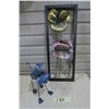 Image 1 : Metal Decorations - Hanging Flower Picture, Table Top Dog Light
