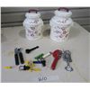 Image 2 : Windup Music Clown, Spinning Card Holder 2 Deck, Folding Pen Calculator Set and Poker Chips