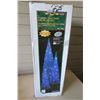 Image 1 : 3 Glitter Cone Xmas Trees