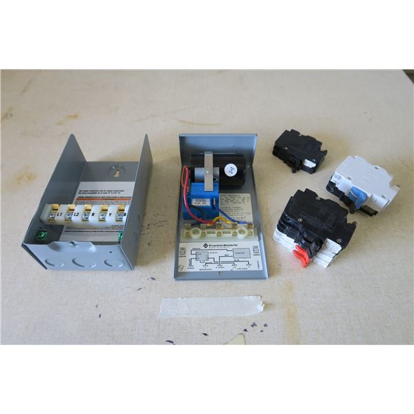 Home Electrical Items - Capacitor/Relay Box and 10 Breakers (6X 20Amp, 2X 15Amp, 2X 15Amp Double)