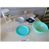 Image 1 : Kitchen Items - Sunbeam Hotshot, Egg Poaching Pot, Strainer, Vase and other