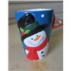 Image 2 : Xmas Items - Cups, Lights, Crackers