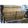 Image 1 : Dresser with Mirror