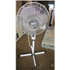 Image 1 : Classic Standing Fan