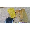 Image 2 : Work and Winter Gloves X 5 Pairs