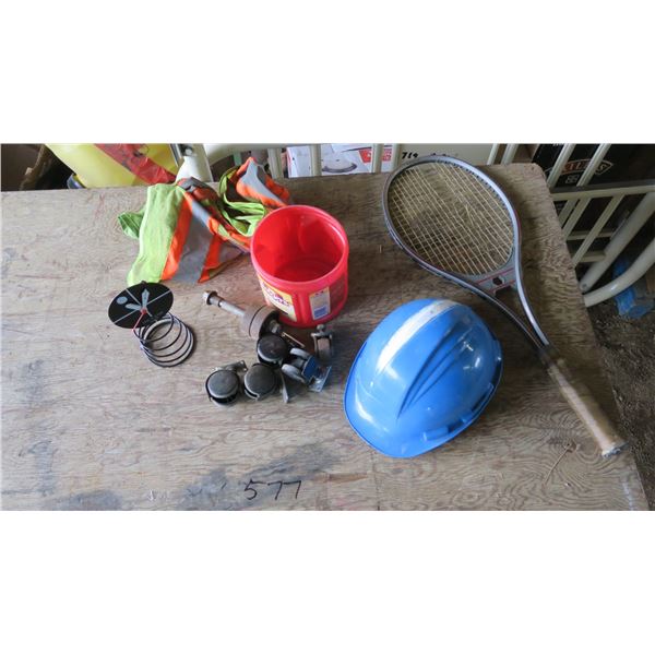 times square clock, Castors, Safety Vest and Hard Hat