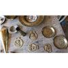 Image 4 : Brass Items X17