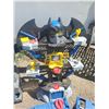 Image 3 : lot of batman & gotham city toy structures