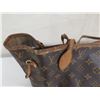 Image 3 : Authentic Louis Vuitton Paris Logo Tote Bag w/ Hook Close & Shoulder Straps