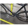 Image 17 : Men's Black Racing Bike w/ Continental Gatorskin Tires