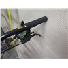 Image 14 : Giant 3 Small Escape Black Men's City Bike w/ S-X Wheels