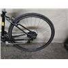 Image 18 : Giant 3 Small Escape Black Men's City Bike w/ S-X Wheels