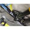 Image 22 : Giant 3 Small Escape Black Men's City Bike w/ S-X Wheels