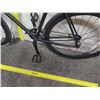Image 19 : Pure Fix Cycles Black Men's Road Bike w/ Thick Slick Tires