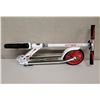 Image 1 : Deluxe JORazor White Folding Scooter