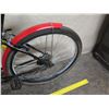 Image 21 : Schwinn Men's Black Road Bike w/ Red Fenders & Ape Hanger Handlebars