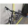 Image 28 : Mongoose XP Black Men's Mountain Bike w/ CST Camper Tires
