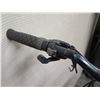 Image 9 : Mongoose XP Black Men's Mountain Bike w/ CST Camper Tires