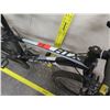 Image 8 : Giant ATX Men's Black White Front Suspension Mountain Bike