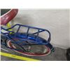 Image 17 : Schwinn Delmar Men's Blue Road Bike w/ Fenders & Back Rack