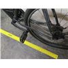 Image 23 : Fuji USA Men's Black Mountain Bike