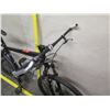 Image 4 : Fuji USA Men's Black Mountain Bike