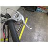 Image 8 : Schwinn Varsity Girl's Black Road Bike w/ Metal Fenders & Rear Wire Basket
