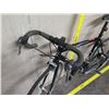 Image 25 : Cannondale Synapse Men's Black Road Bike w/ Racing Handlebars
