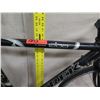 Image 2 : Trek IA Series 1200 Men's Black Road Bike w/ Racing Handlebars