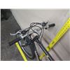 Image 21 : Mongoose Maneuver Men's Black Mountain  Bike