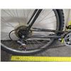 Image 9 : Mongoose Maneuver Men's Black Mountain  Bike