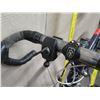 Image 21 : Trek 55NO Men's Black Racing Bike w/ Alpha CS-10 Nano Tech