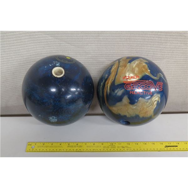 Qty 2 Bowling Balls: Power Groove Reactive & Blue Ebonite