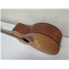 Image 12 : Taylor 6 String Acoustic Guitar Signed Robert Taylor Model 114 (Bridge Broken)
