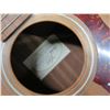 Image 14 : Taylor 6 String Acoustic Guitar Signed Robert Taylor Model 114 (Bridge Broken)