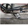 Image 14 : Fuji Classic EC90X Men's Black Road Bike w/ Serfas Tires