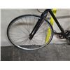 Image 16 : Fuji Classic EC90X Men's Black Road Bike w/ Serfas Tires