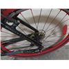 Image 26 : Cannondale F400 Elite Axel Men's Black Road Bike w/ Red Tires