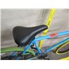 Image 9 : Kent Ridgeland Geometry Men's Blue Road Hybrid Bike w/ Yellow Tires
