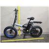 Image 17 : Velo Black Electric Bike w/ Back Rack & Fat Chaoyang Tires