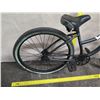 Image 8 : Huffy Cranbrook Girls Black Cruiser Bike w/ Coaster Brakes