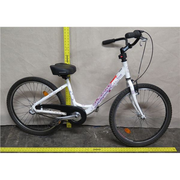 Bike Positive Magellan Nina Girl's White Bike