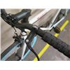 Image 19 : Pure Fix Cycles Men's White Bike w/ Blue Tires