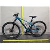 Image 18 : Trek Marlin U7 Girl's Blue Mountain Bike w/ XR2 Tires