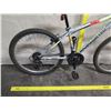 Image 9 : Roadmaster Granite Peak Men's 18 Speed Silver Mountain Bike