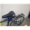 Image 17 : Trek 7100 RST Men's Black Hybrid Comfort Bike w/ Bontrager Tires