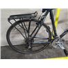 Image 9 : Trek 7100 RST Men's Black Hybrid Comfort Bike w/ Bontrager Tires