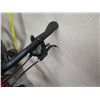Image 8 : Giant ATX Men's XCT Black  Mountain Bike w/ JA 28 Tires
