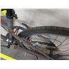 Image 17 : Hyper Gray Aluminum Urban Bike